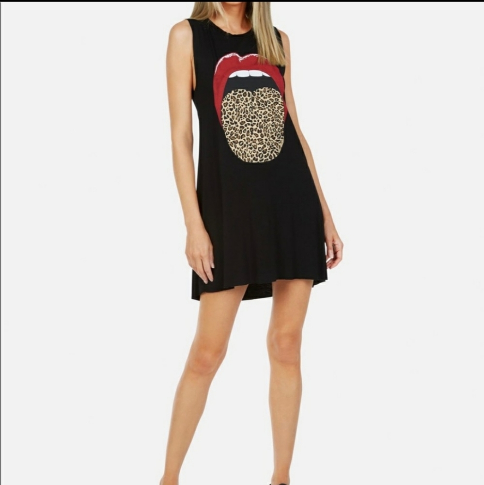 NWOT Moshi Leopard Tongue Deanna Dress